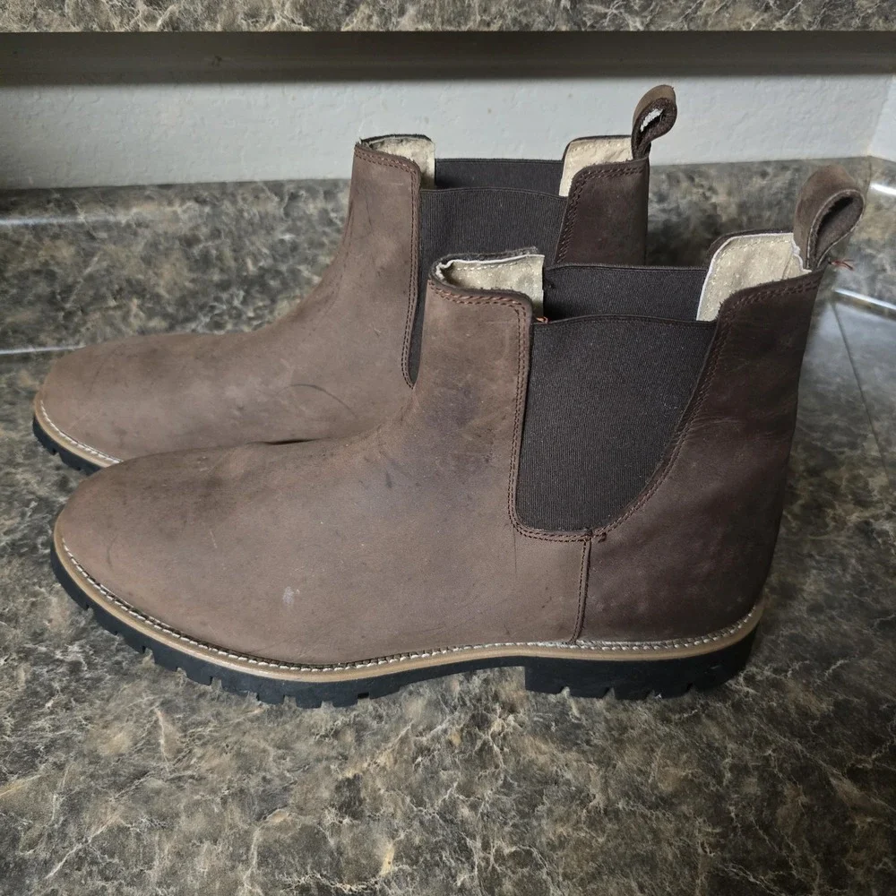 Line of Trade Men's Leather The Foundation Chelsea Size 11 US - Dark Brown
